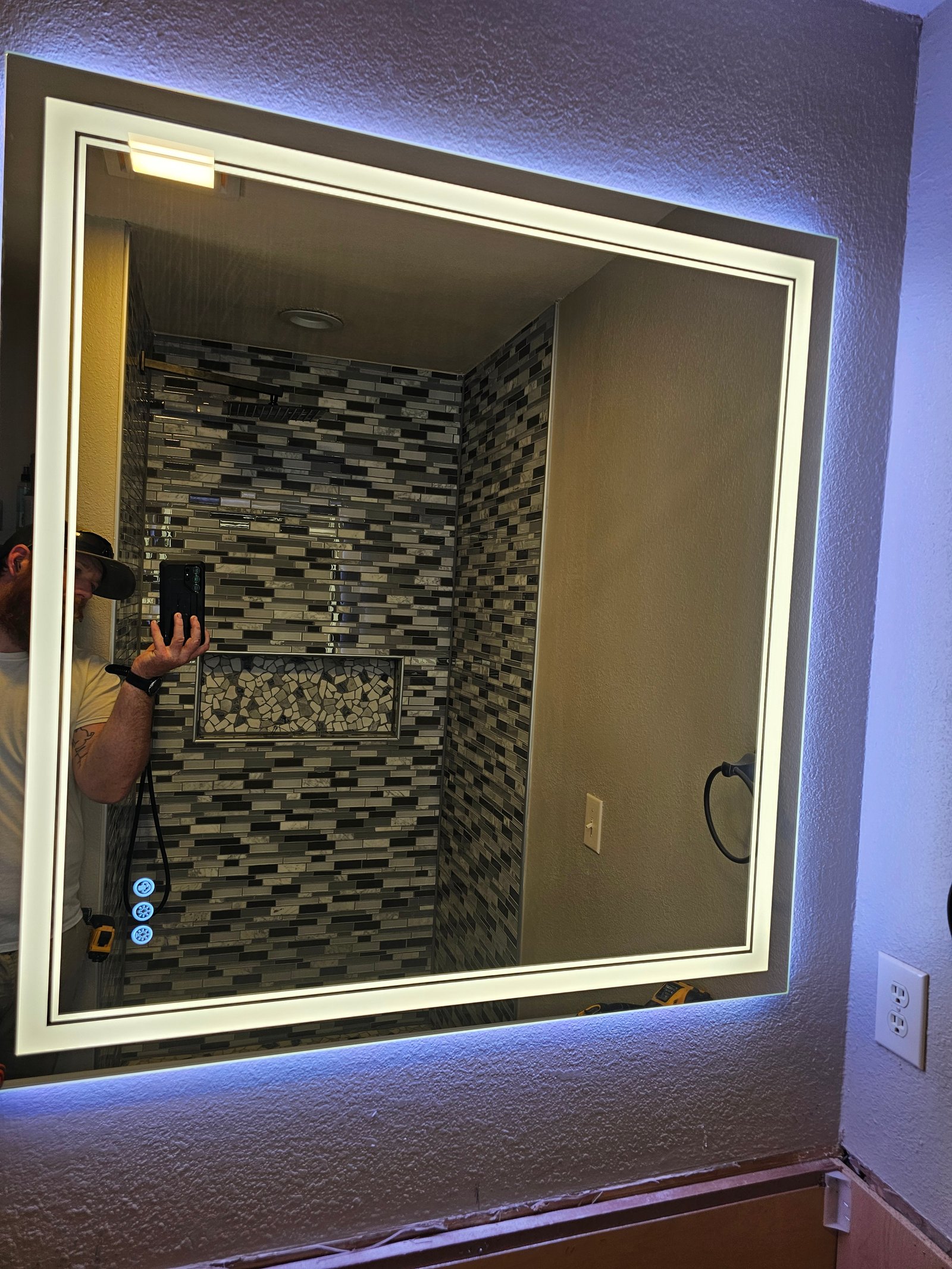 Bathroom remodel project gallery - Project 141 - Image 75