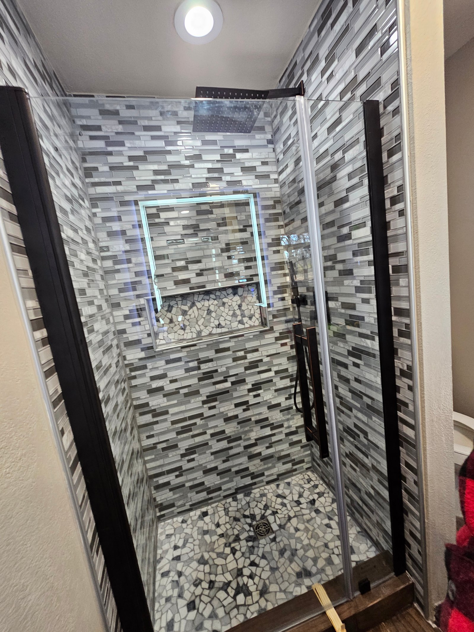 Bathroom remodel project gallery - Project 141 - Image 78