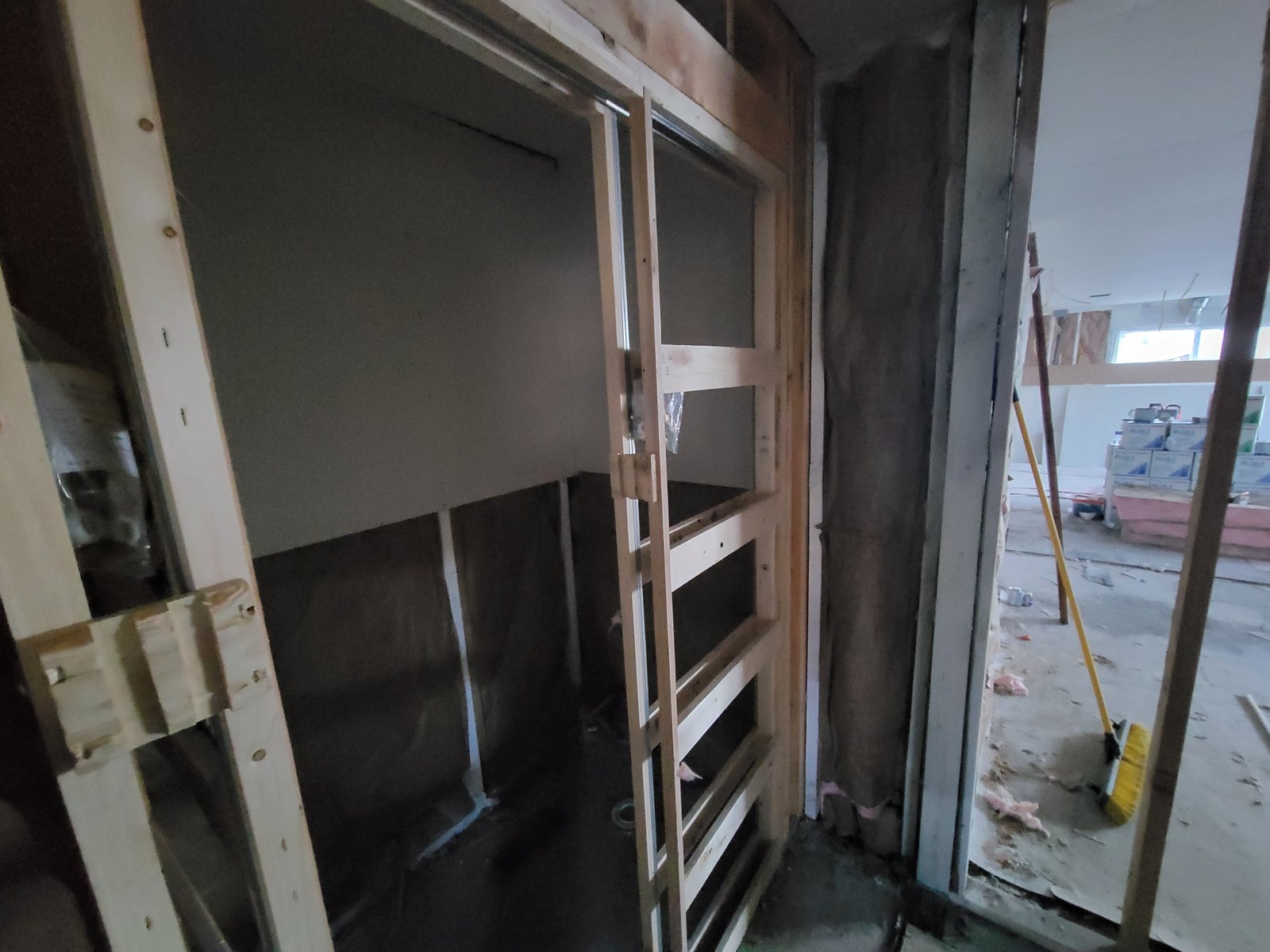 Interior carpentry and trim project gallery - Project 103 - Image 1