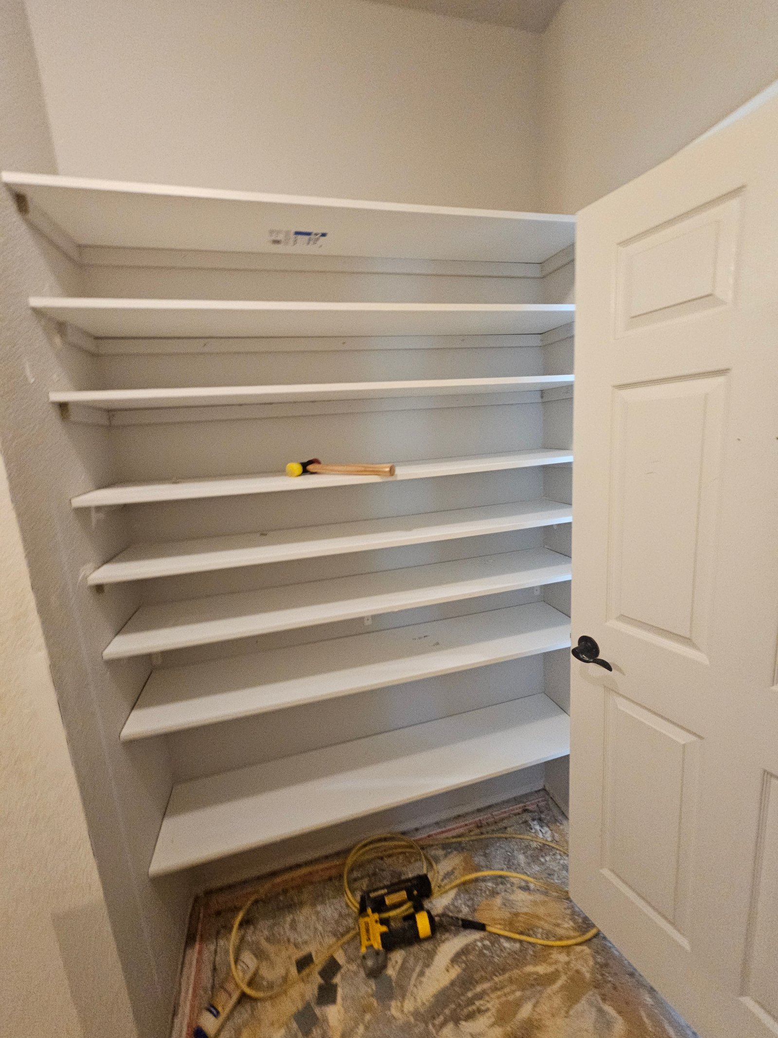 Interior carpentry and trim project gallery - Project 146 - Image 33