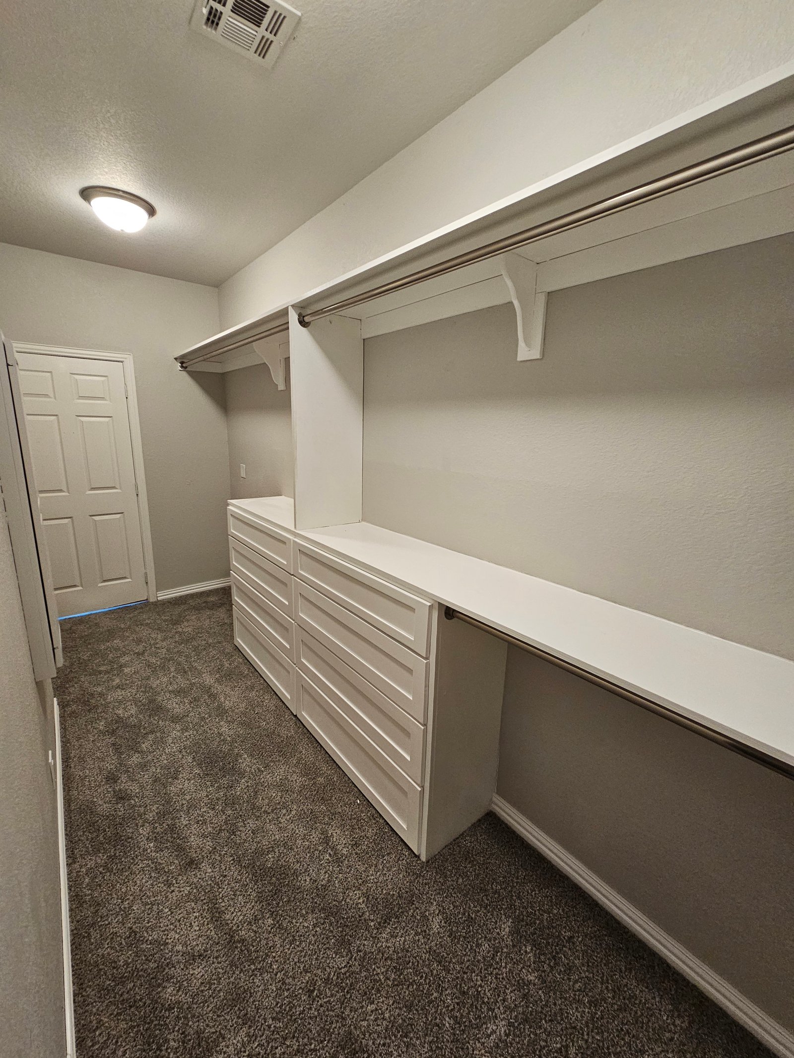 Interior carpentry and trim project gallery - Project 146 - Image 40