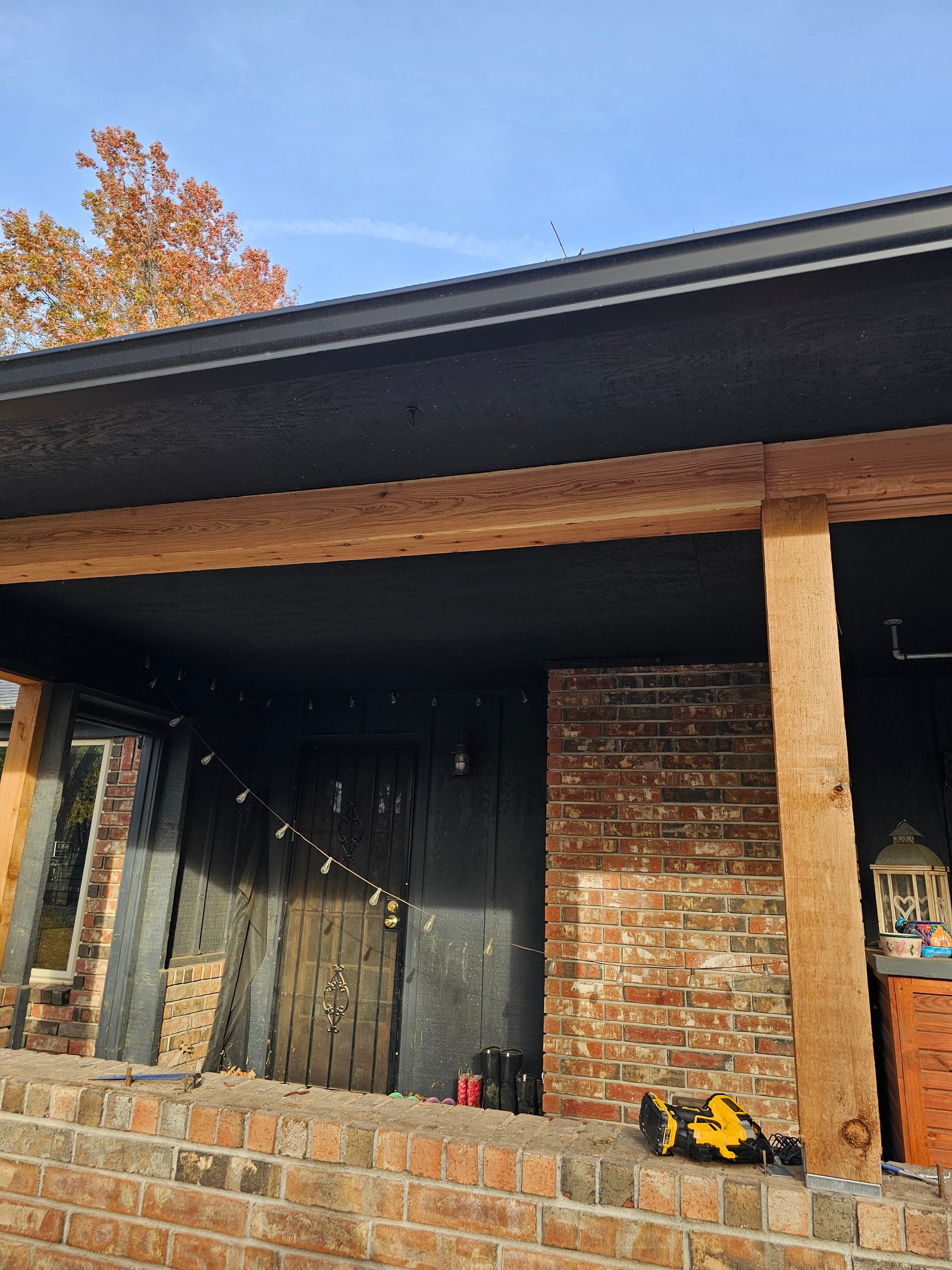 Interior carpentry and trim project gallery - Project 141