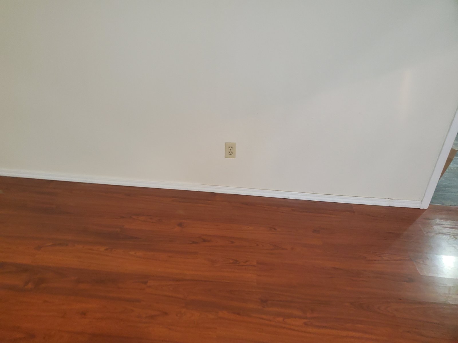 Flooring installation project gallery - Project 135 - Image 5