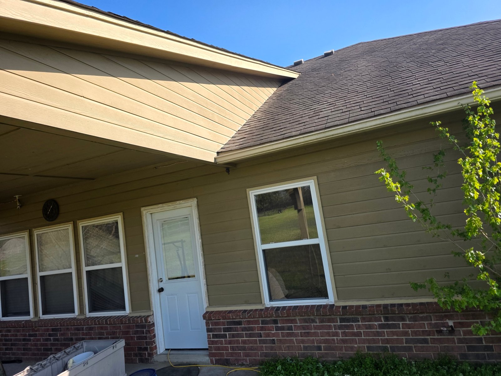 Exterior painting project gallery - Project 136 - Image 17