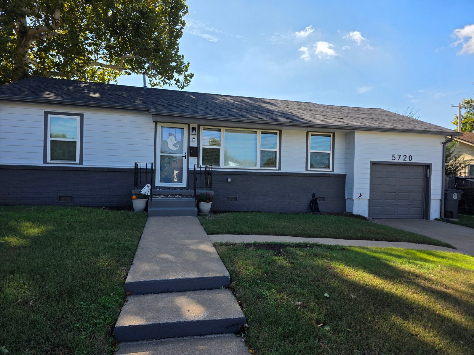 Exterior painting project gallery - Project 122 - Image 15