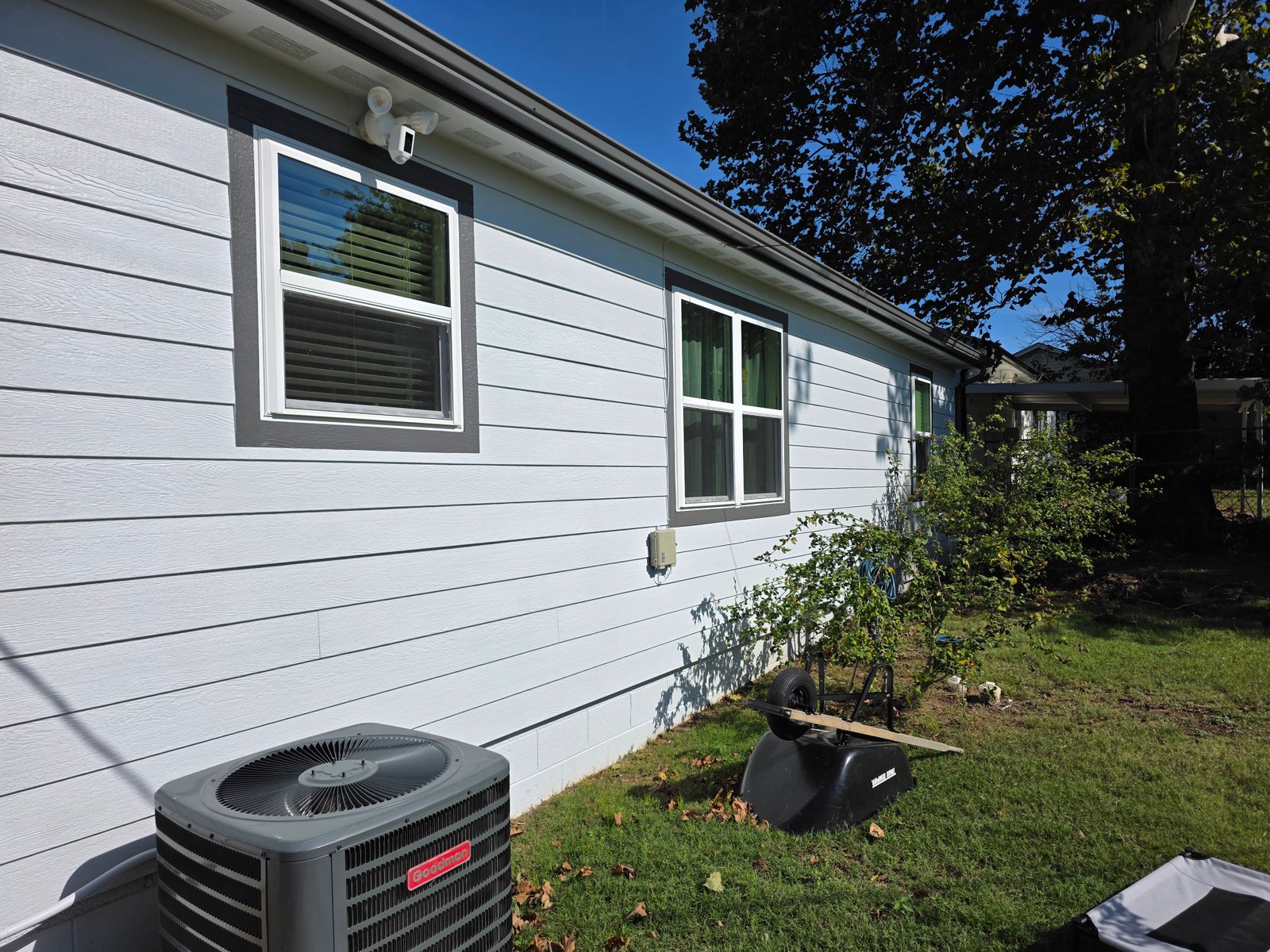 Exterior painting project gallery - Project 122 - Image 21