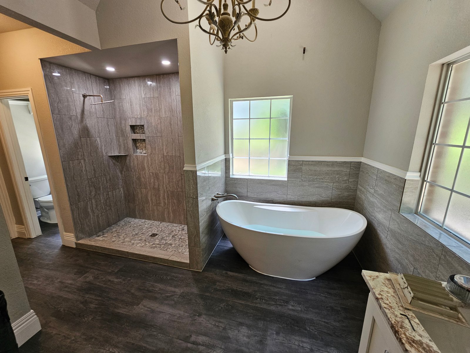 Tile installation project gallery - Project 146 - Image 12